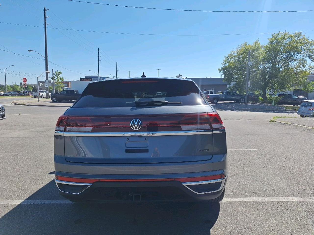 2024 Volkswagen Atlas Cross Sport 2.0 TSI Highline Photo