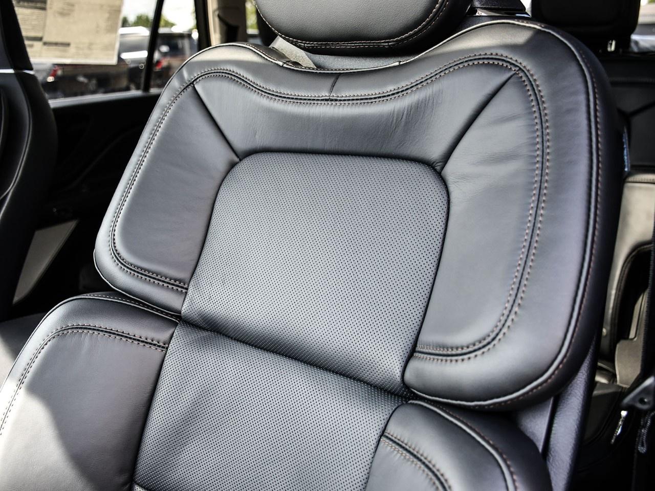 2026 Lincoln Aviator Reserve AWD Photo