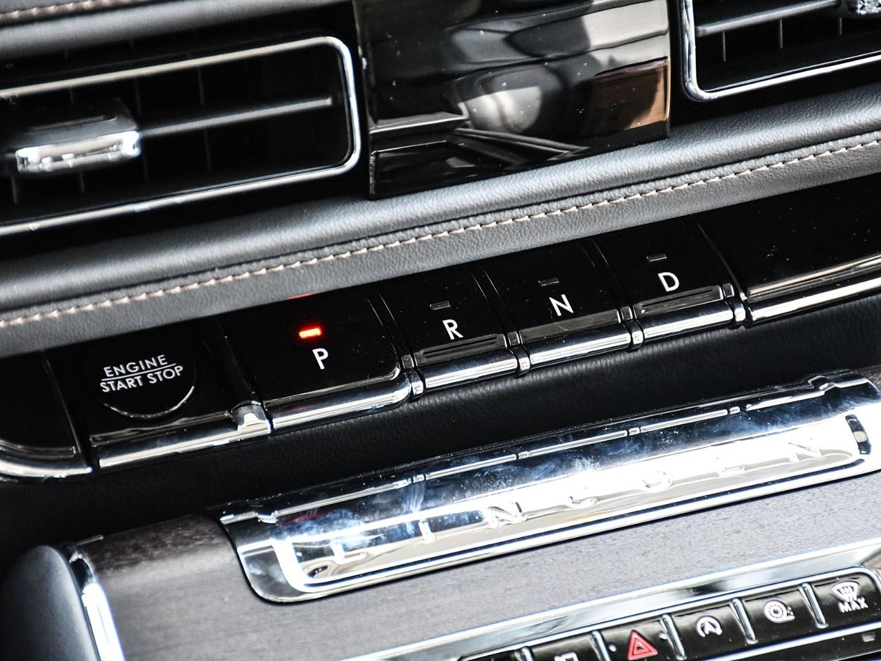 2026 Lincoln Aviator Reserve AWD Photo