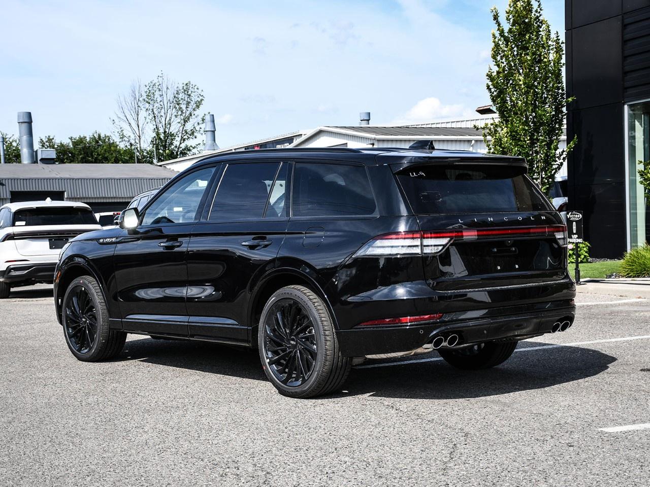2026 Lincoln Aviator Reserve AWD Photo