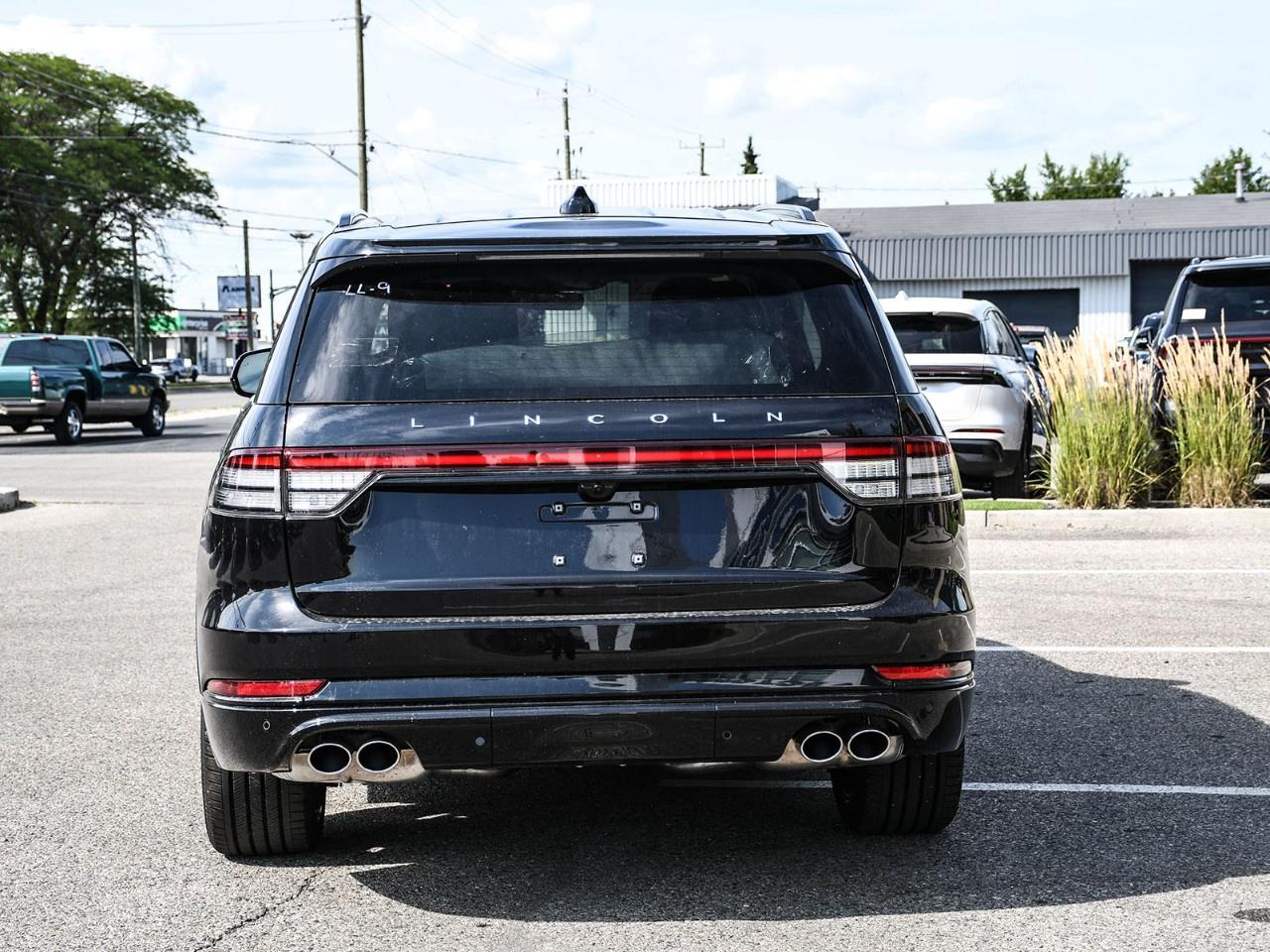 2026 Lincoln Aviator Reserve AWD Photo