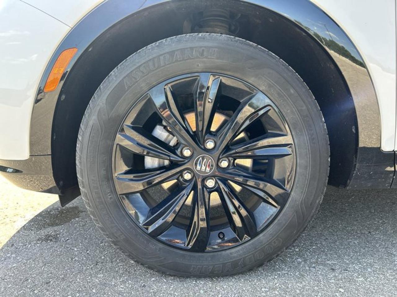 2024 Buick Envista ST FWD | One Owner | Leather Seats | Heated Steering Photo