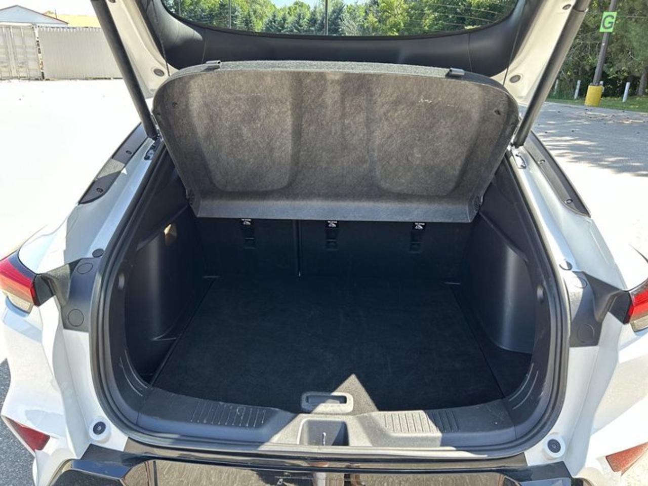 2024 Buick Envista ST FWD | One Owner | Leather Seats | Heated Steering Photo