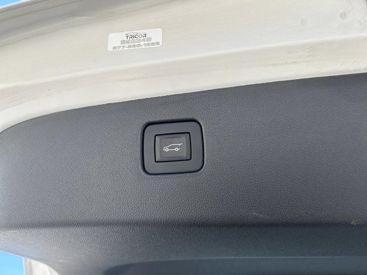 2024 Buick Envista ST FWD | One Owner | Leather Seats | Heated Steering Photo