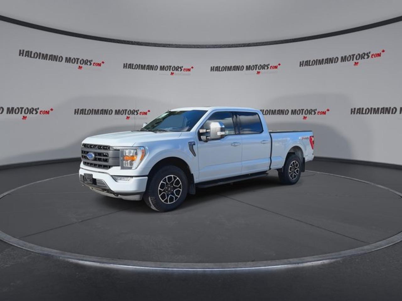 2022 Ford F-150 LARIAT FX4 Off Road SuperCrew 6.5' Box 4WD Photo