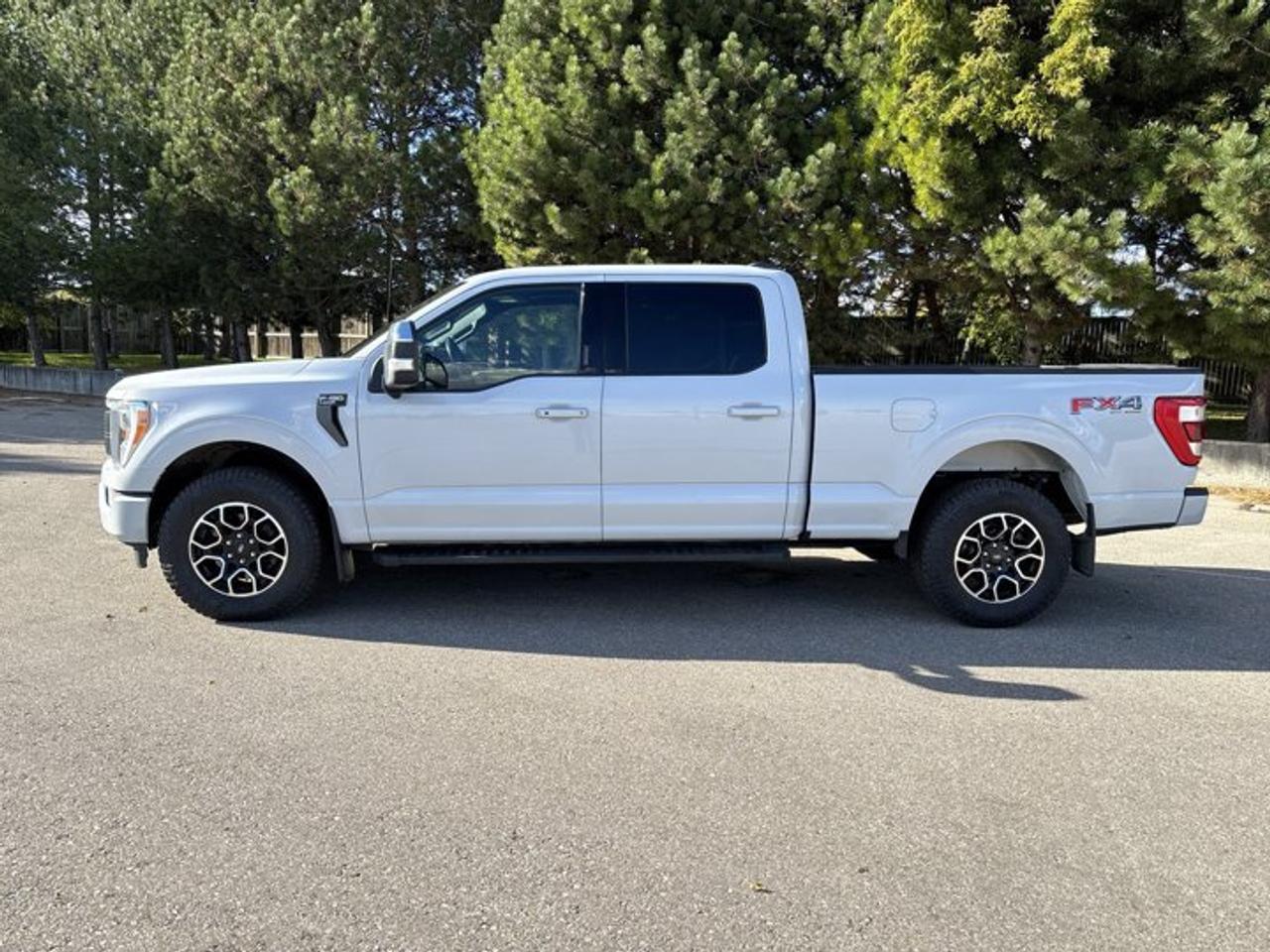 2022 Ford F-150 LARIAT FX4 Off Road SuperCrew 6.5' Box 4WD Photo