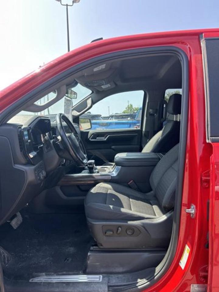 2023 Chevrolet Silverado 1500 RST Crew Cab 6.5' Bed 4WD | No Accidents | Heated Steering Photo