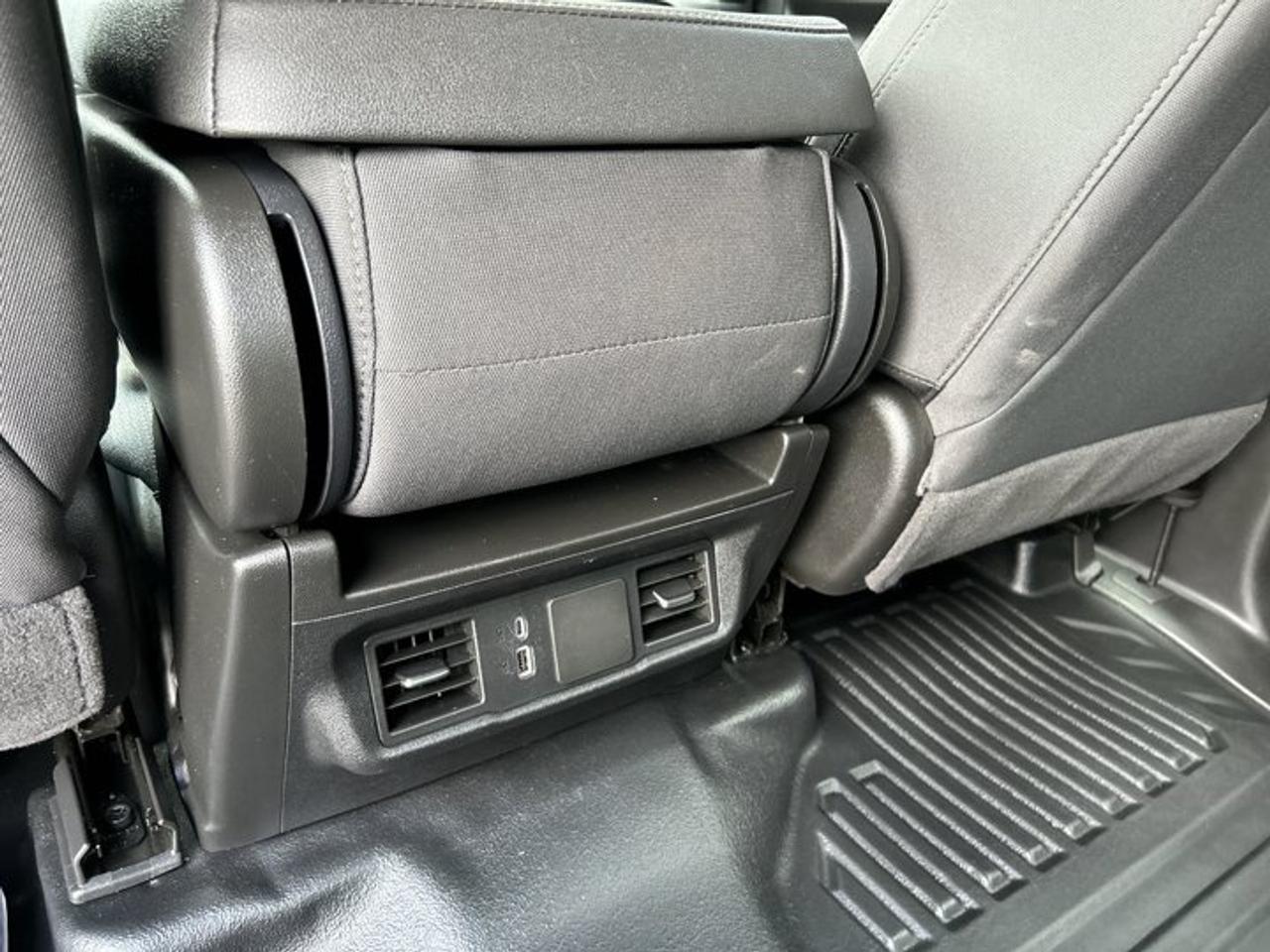 2025 Chevrolet Silverado 1500 WT Crew Cab 6' Bed 4WD | No Accidents Photo