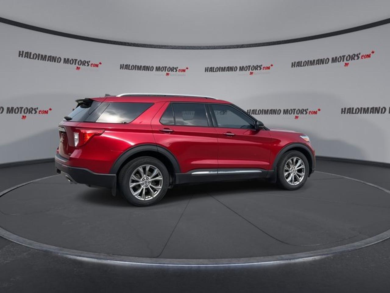2021 Ford Explorer Limited 4WD | No Accidents | Vent. Front Seats Photo