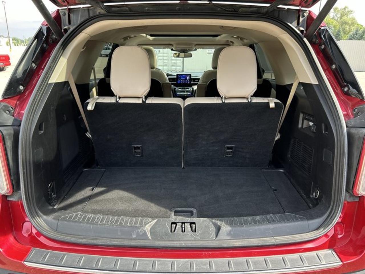 2021 Ford Explorer Limited 4WD | No Accidents | Vent. Front Seats Photo