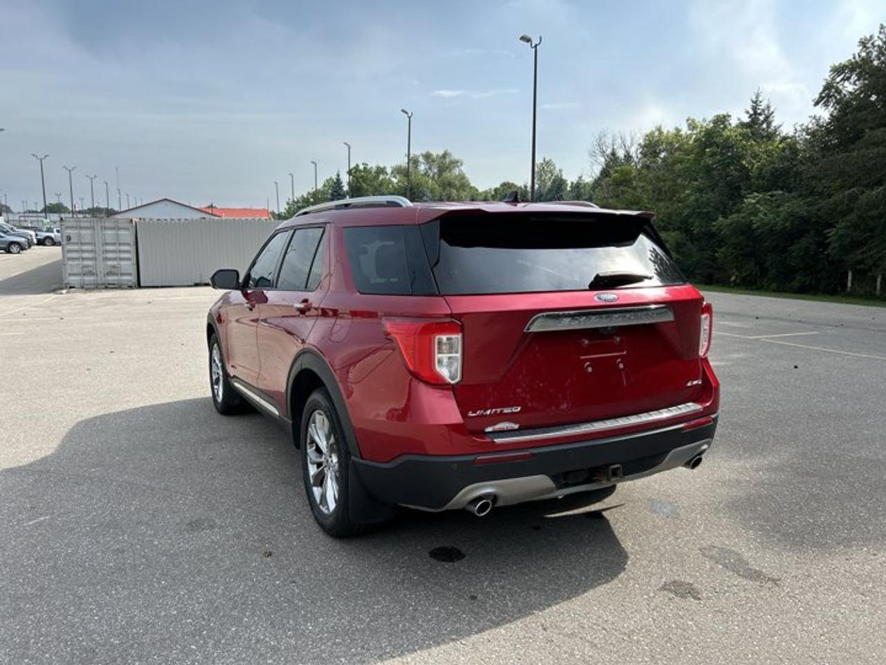 2021 Ford Explorer Limited 4WD | No Accidents | Vent. Front Seats Photo
