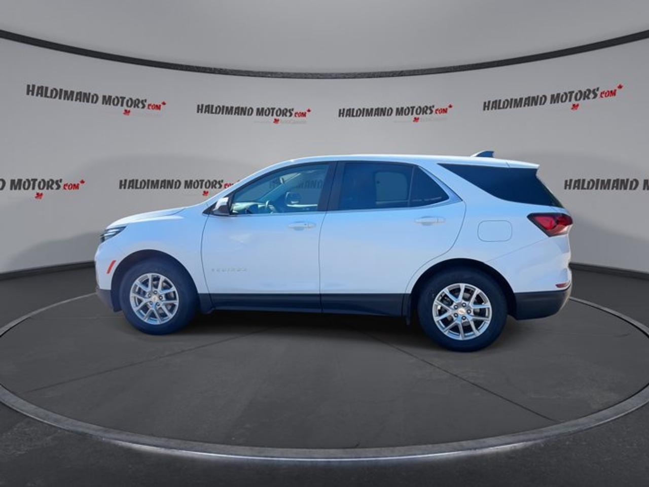 2023 Chevrolet Equinox LT AWD | No accidents Photo