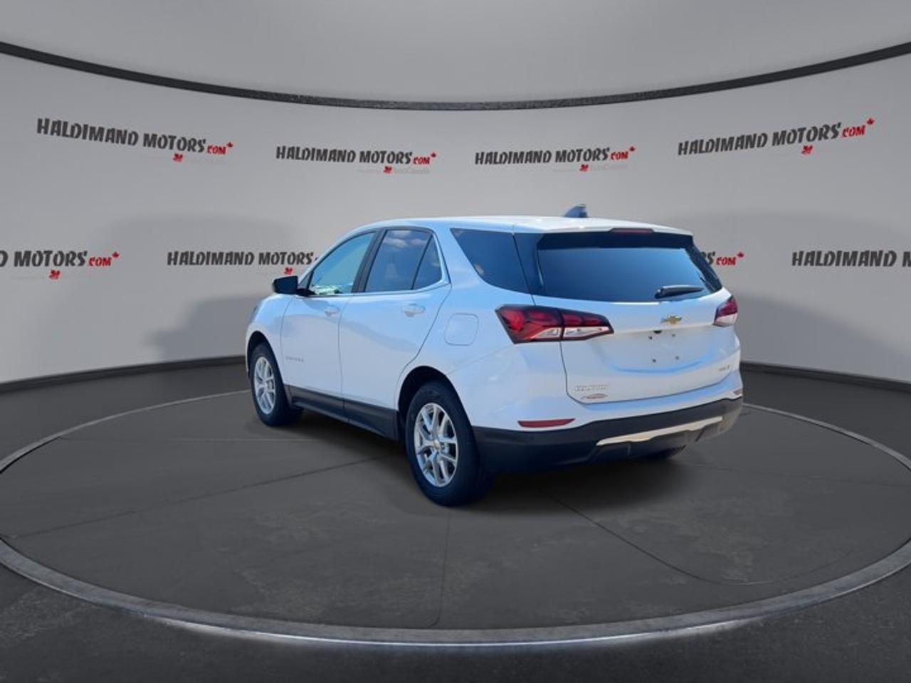 2023 Chevrolet Equinox LT AWD | No accidents Photo