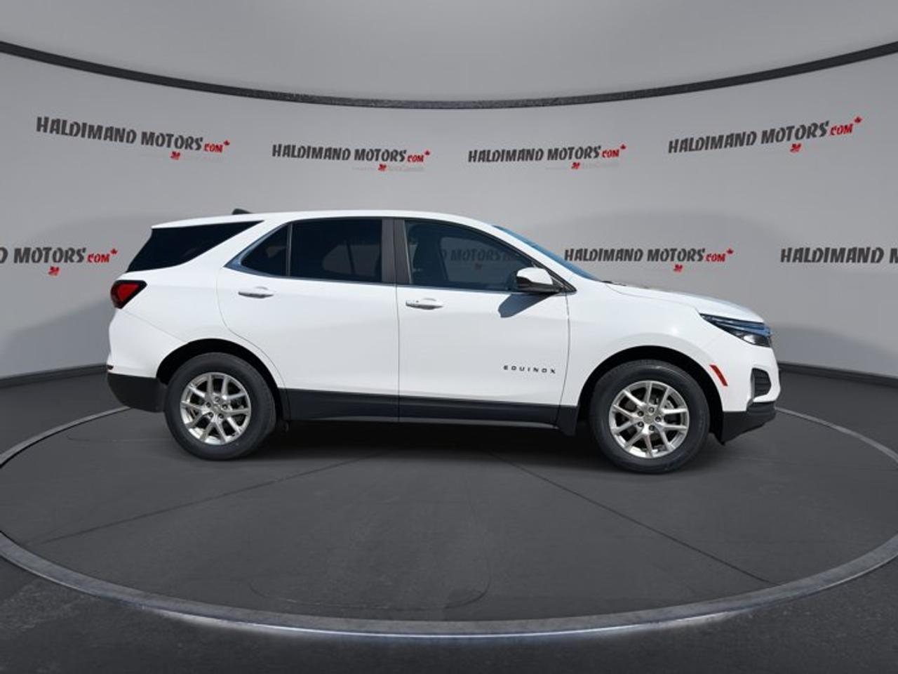 2023 Chevrolet Equinox LT AWD | No accidents Photo