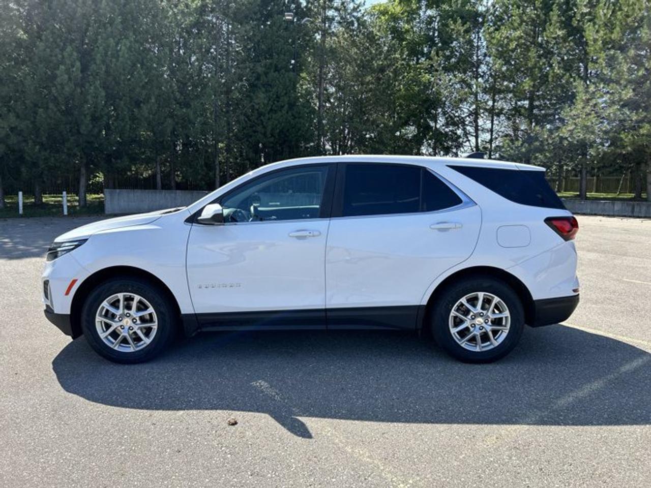 2023 Chevrolet Equinox LT AWD | No accidents Photo