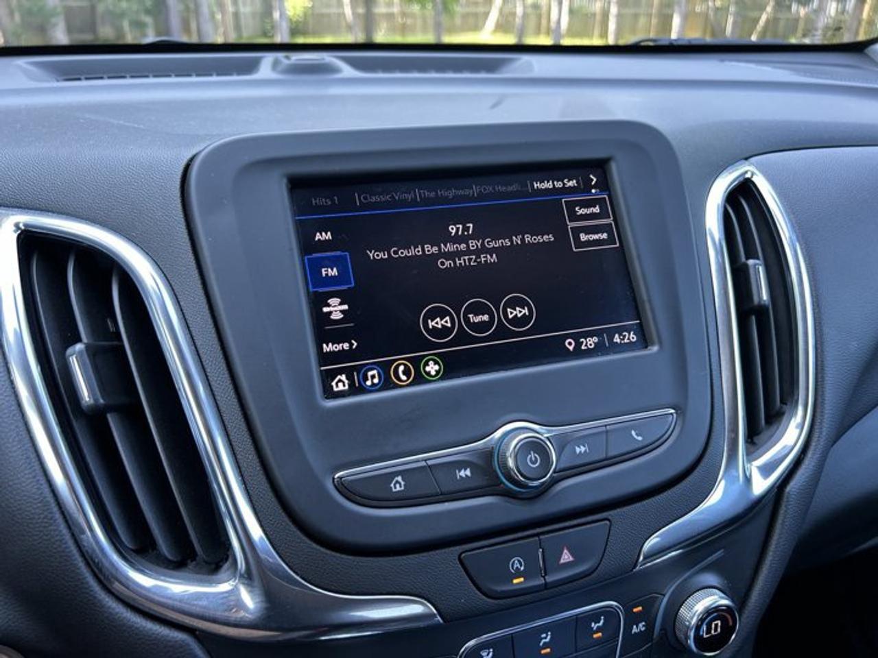 2023 Chevrolet Equinox LT AWD | No accidents Photo