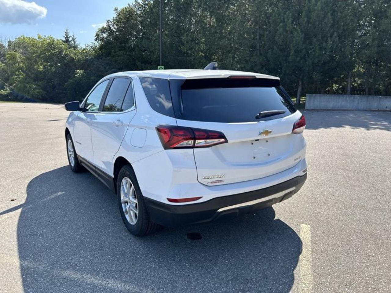 2023 Chevrolet Equinox LT AWD | No accidents Photo