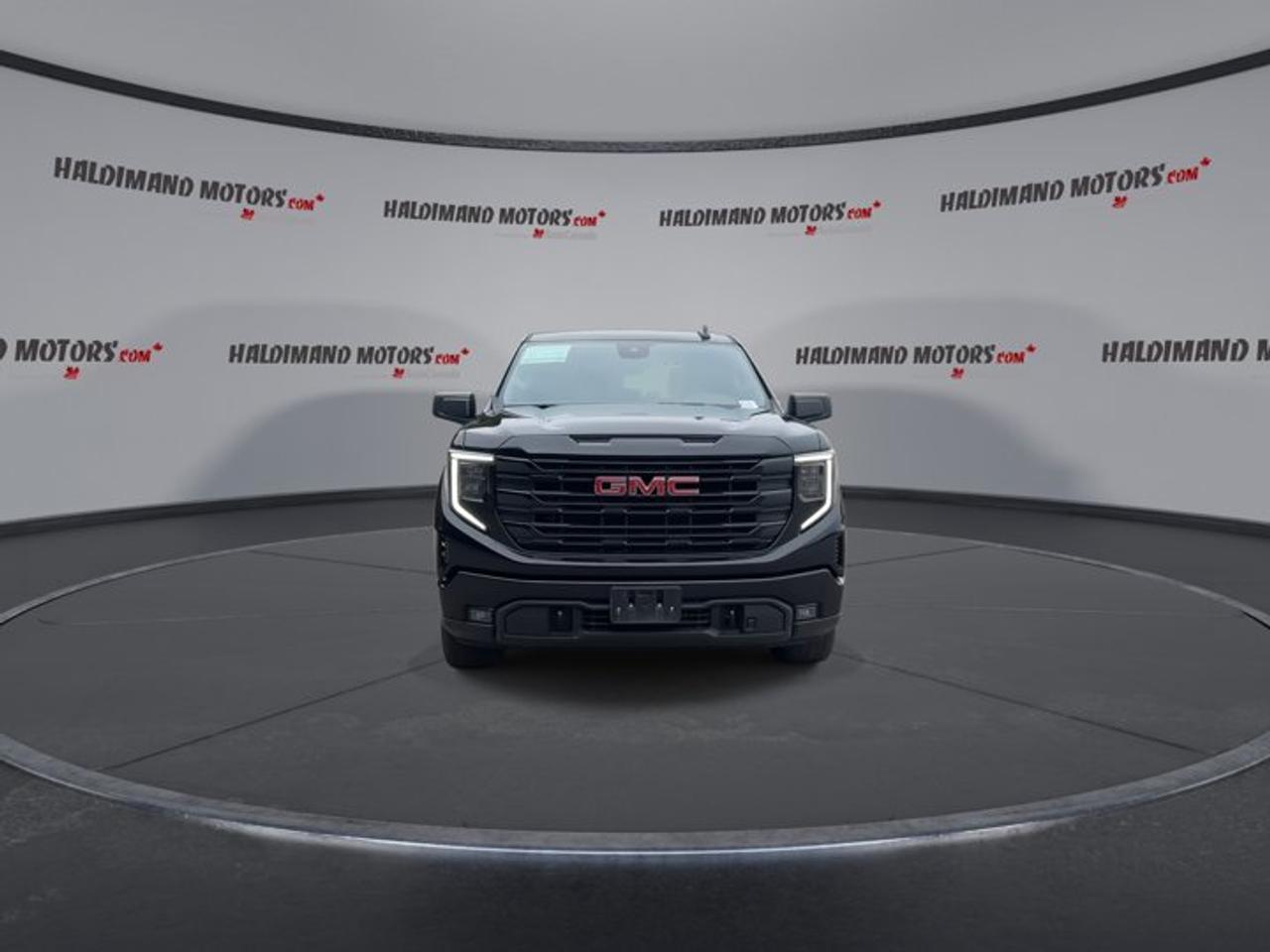 2024 GMC Sierra 1500 Elevation Crew Cab 6' Box 4WD | Heated Steering Photo