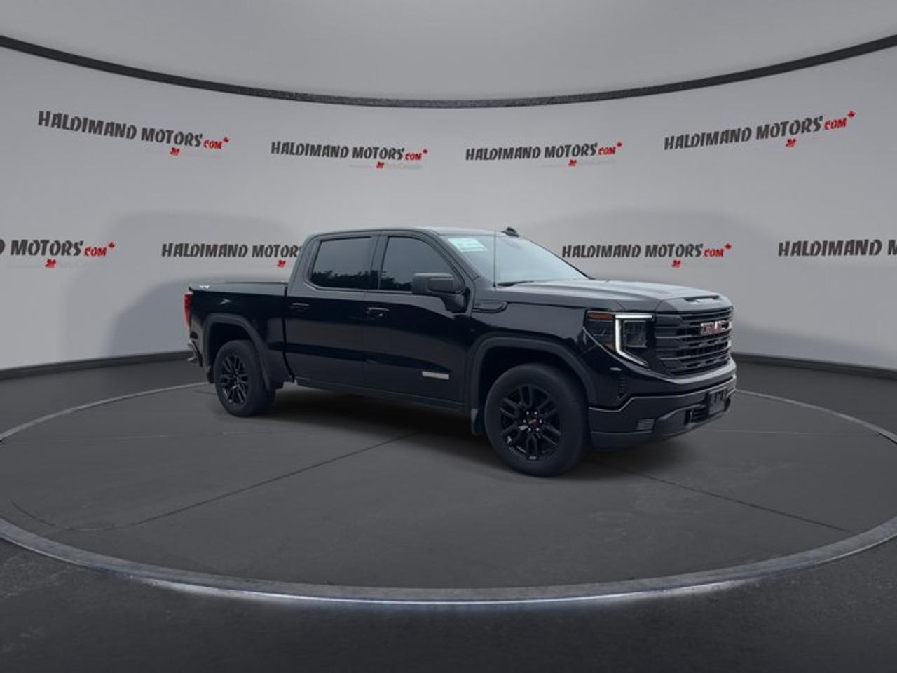 2024 GMC Sierra 1500 Elevation Crew Cab 6' Box 4WD | Heated Steering Photo