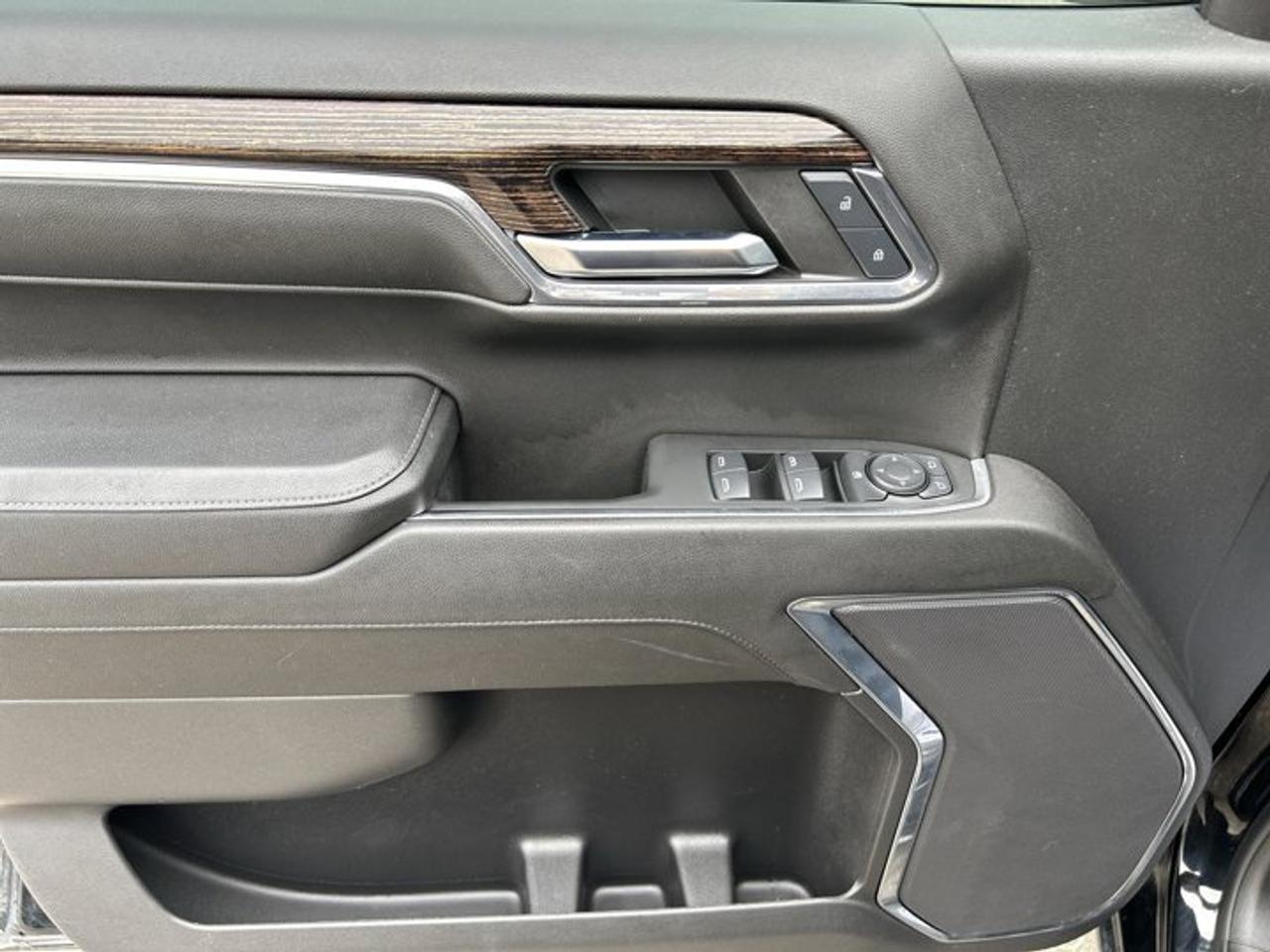 2024 GMC Sierra 1500 Elevation Crew Cab 6' Box 4WD | Heated Steering Photo