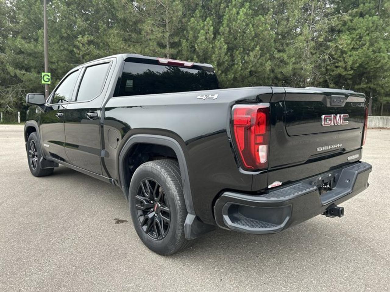 2024 GMC Sierra 1500 Elevation Crew Cab 6' Box 4WD | Heated Steering Photo