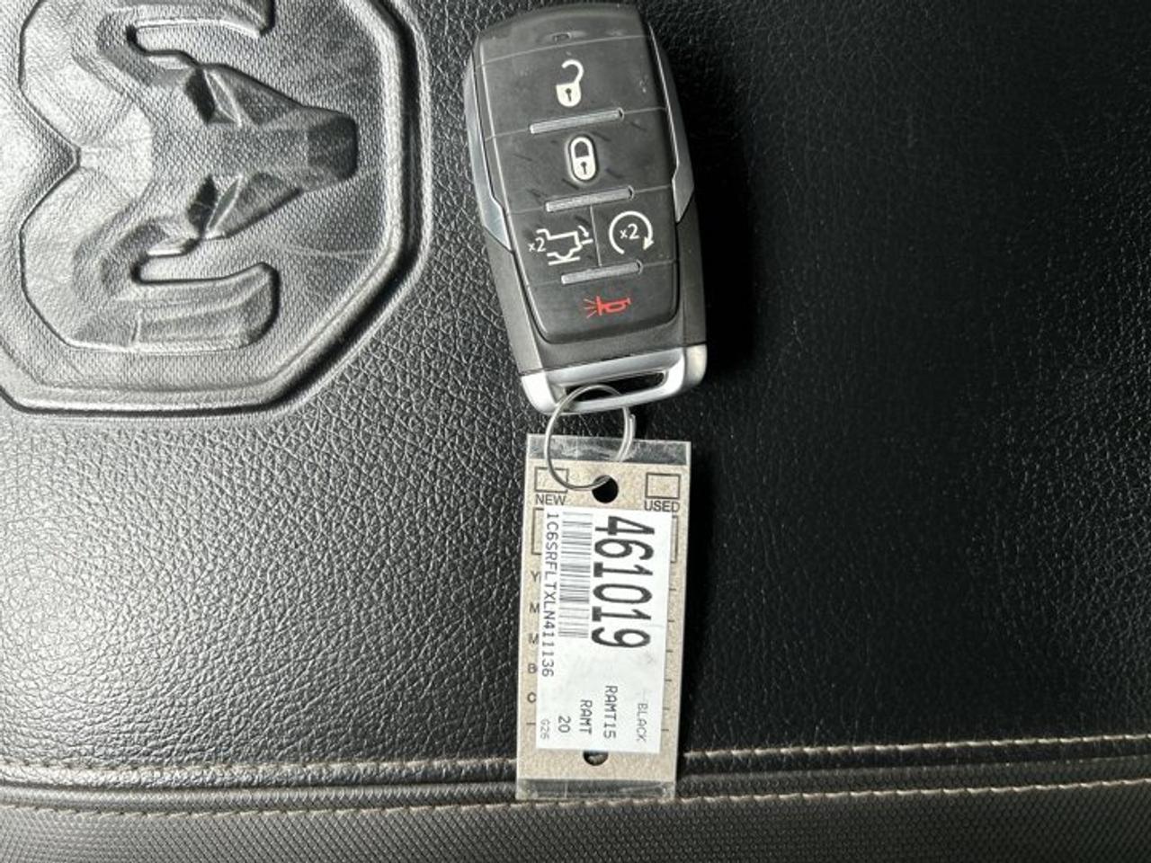 2020 RAM 1500 Rebel Crew Cab 5'7 Box 4x4 | No Accidents | Leather Seats Photo