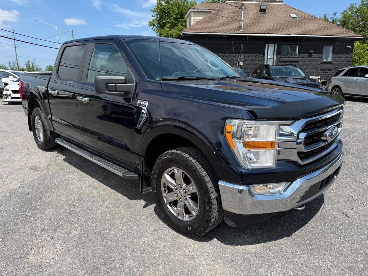 2021 Ford F-150 XLT Photo