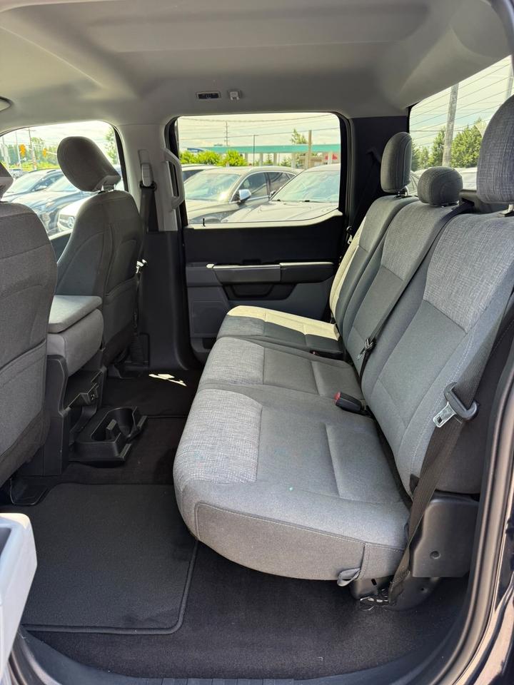2021 Ford F-150 XLT Photo