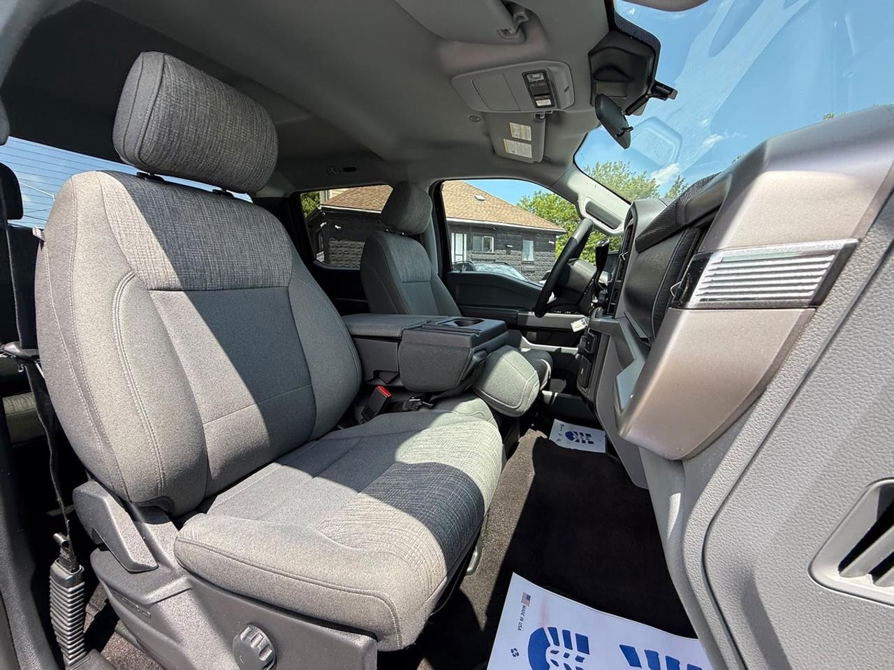 2021 Ford F-150 XLT Photo