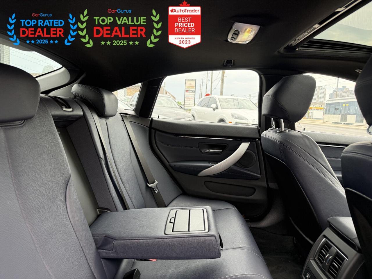 2019 BMW 4 Series GRAN COUPE //M PKG | SUNROOF | NAVI | CARPLAY | LOADED | Photo