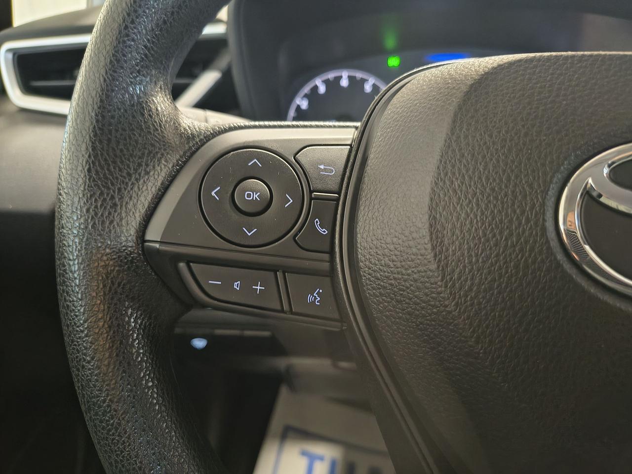 2024 Toyota Corolla LE Photo0