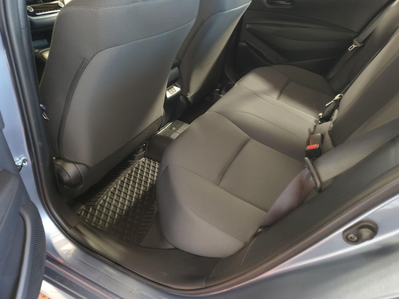 2024 Toyota Corolla LE Photo0