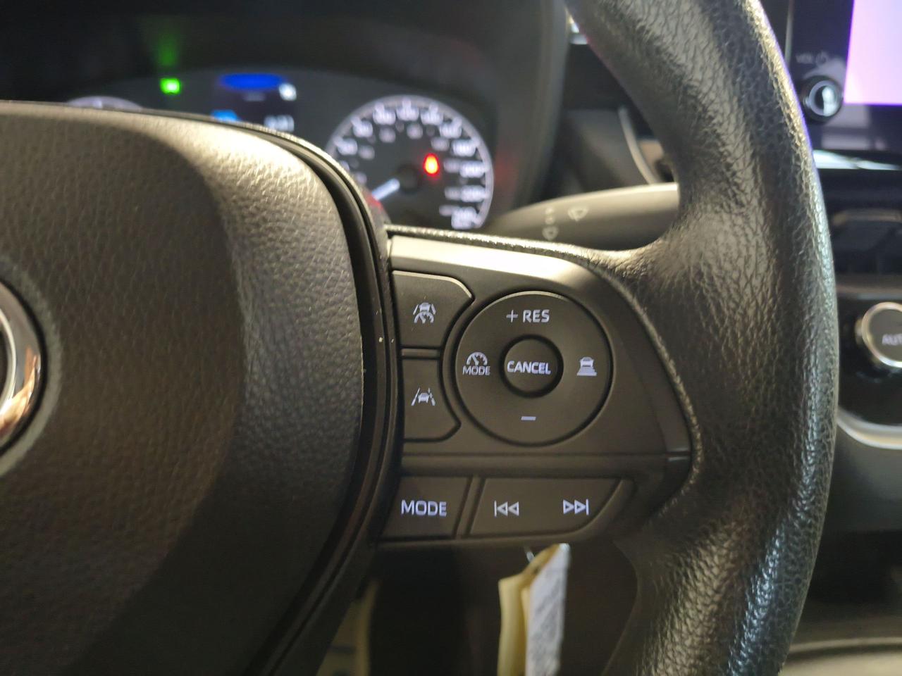 2024 Toyota Corolla LE Photo0