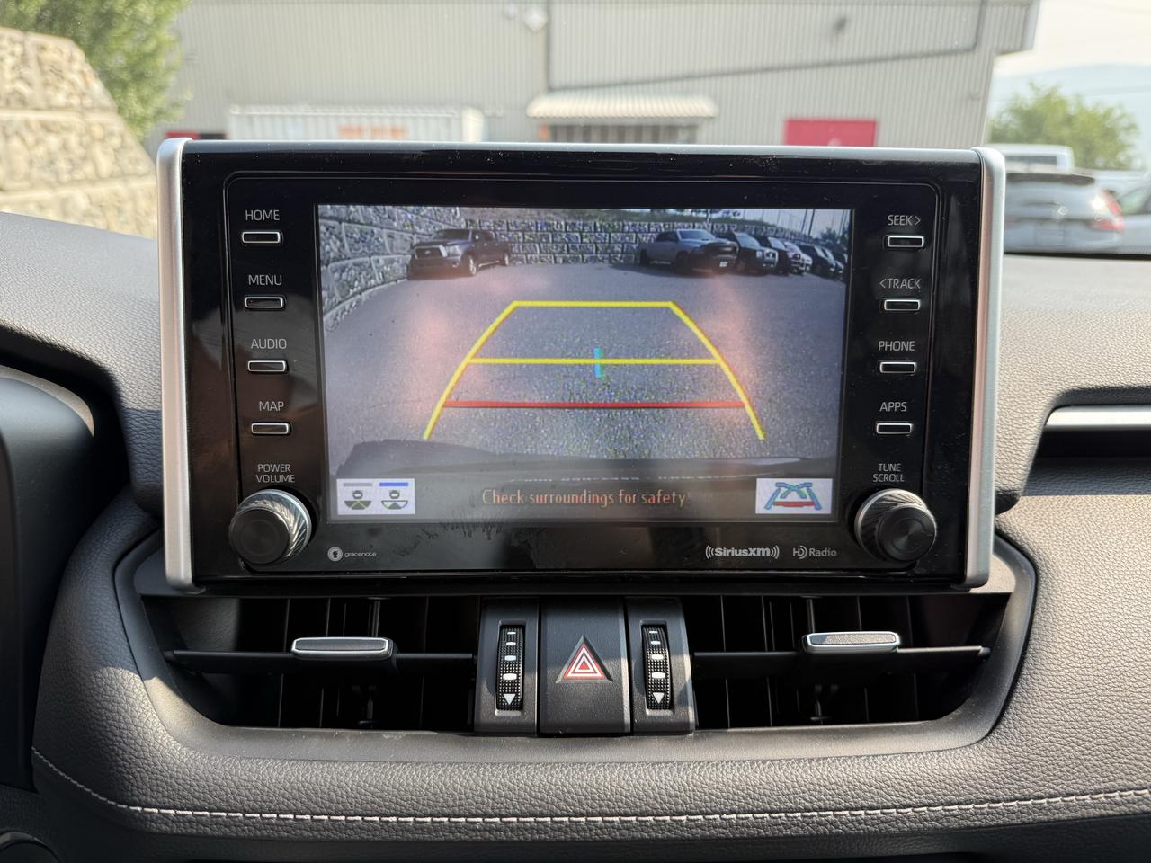 2019 Toyota RAV4 XLE Photo