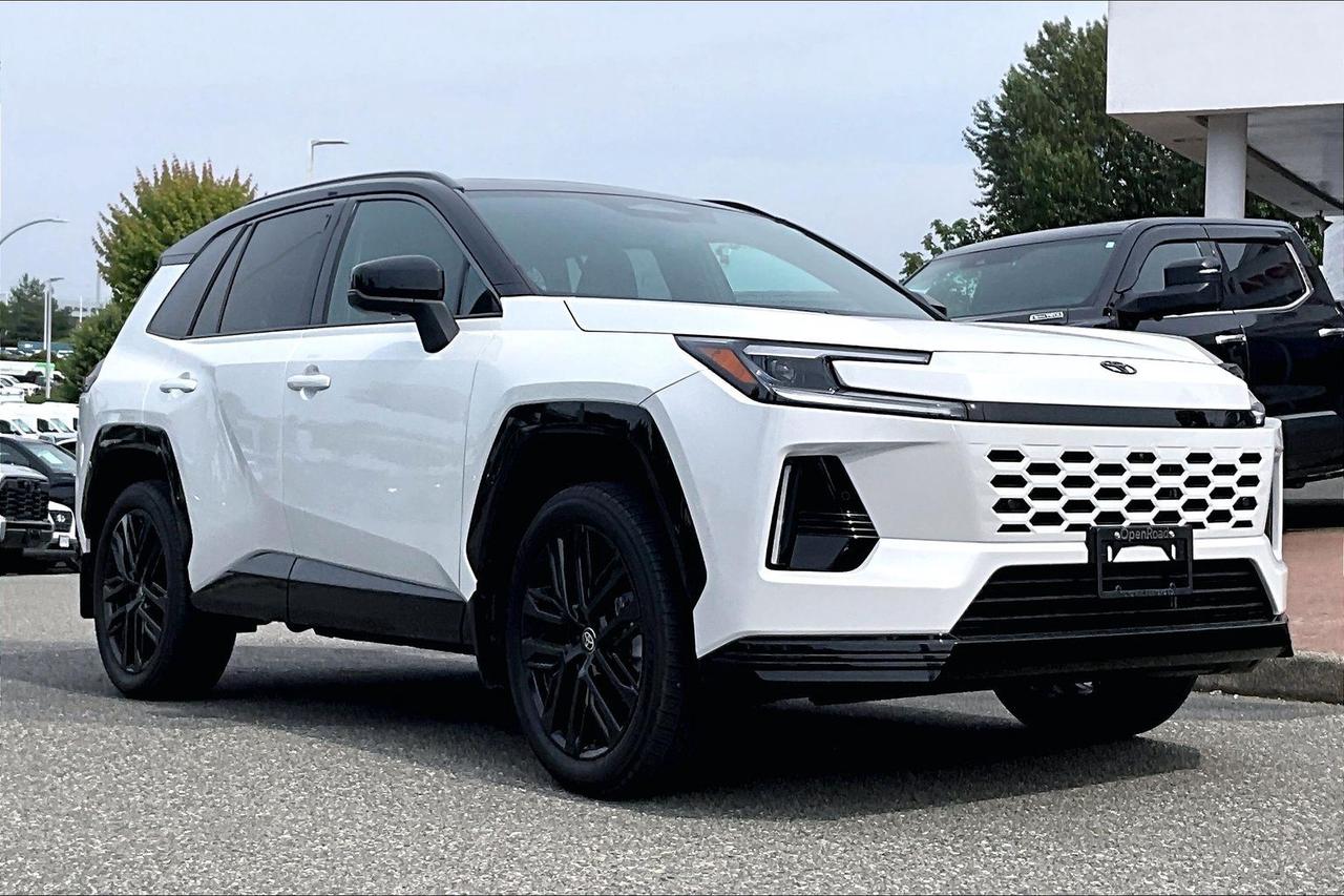 Used 2026 Toyota RAV4 Hybrid RAV4 XSE AWD for sale in Abbotsford, BC