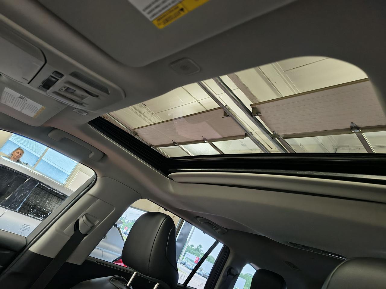 2024 Toyota Highlander XLE Photo