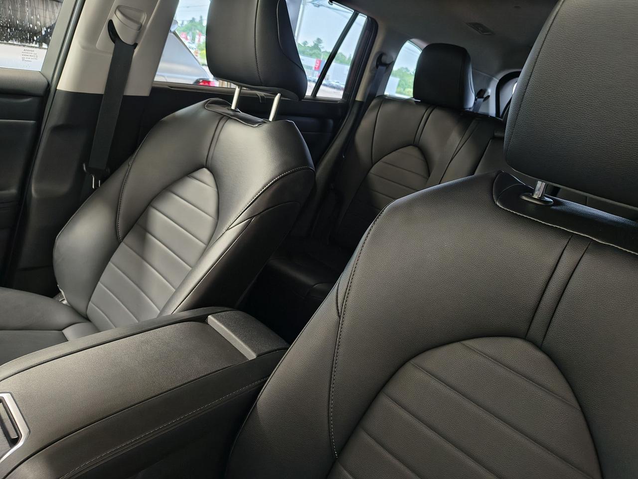 2024 Toyota Highlander XLE Photo