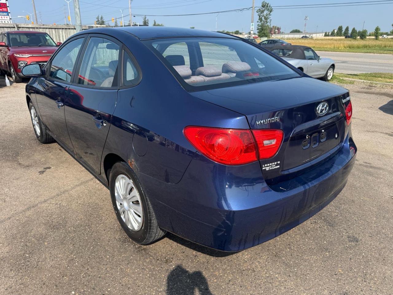 2009 Hyundai Elantra L, FUEL SAVER, WELL MAINTAINED, CERTIFIED Photo