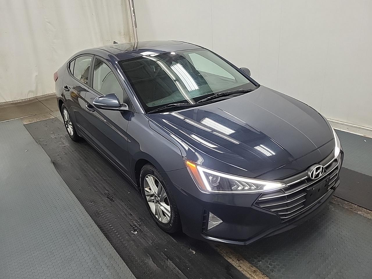 2020 Hyundai Elantra Preferred w/Sun & Safety Package Photo0