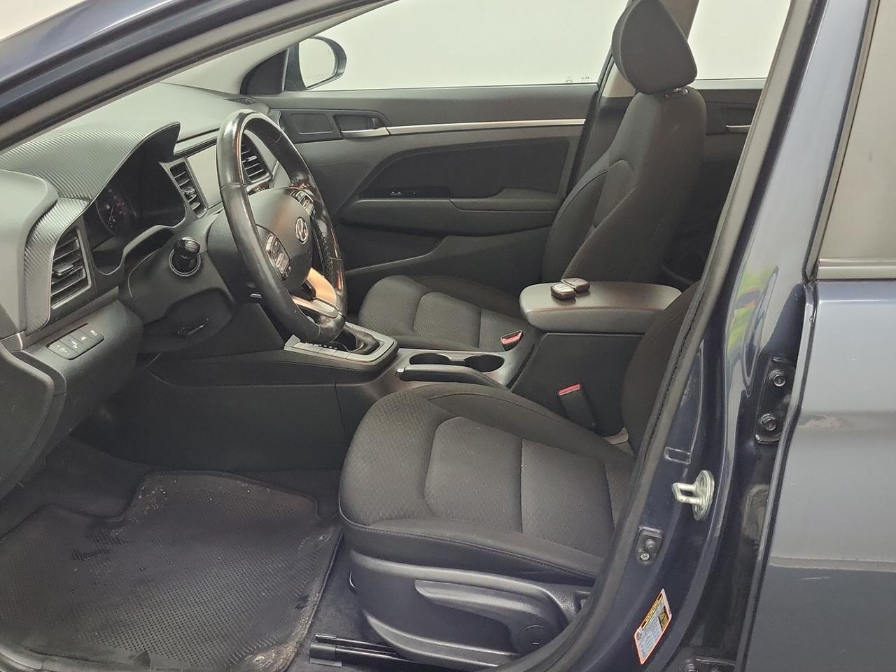 2020 Hyundai Elantra Preferred w/Sun & Safety Package Photo