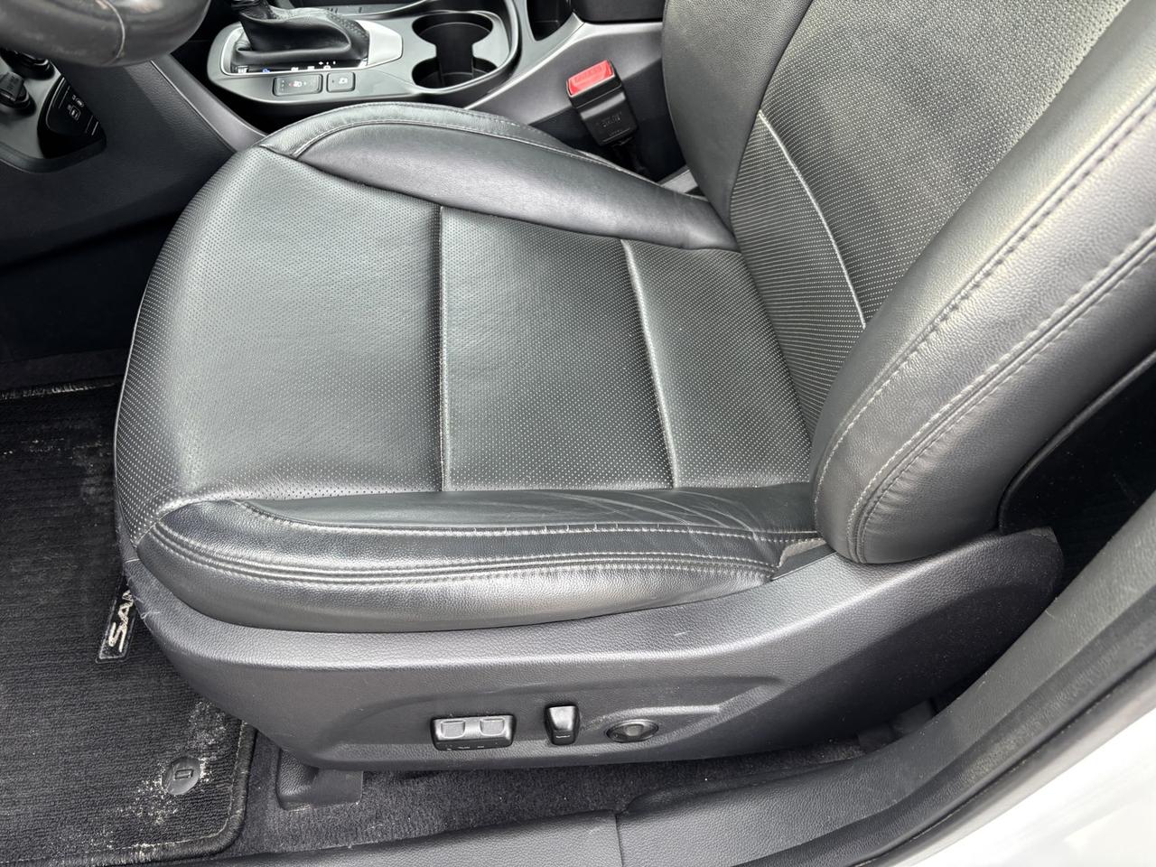 2017 Hyundai Santa Fe Ultimate ~CLEAN CARFAX~ Photo
