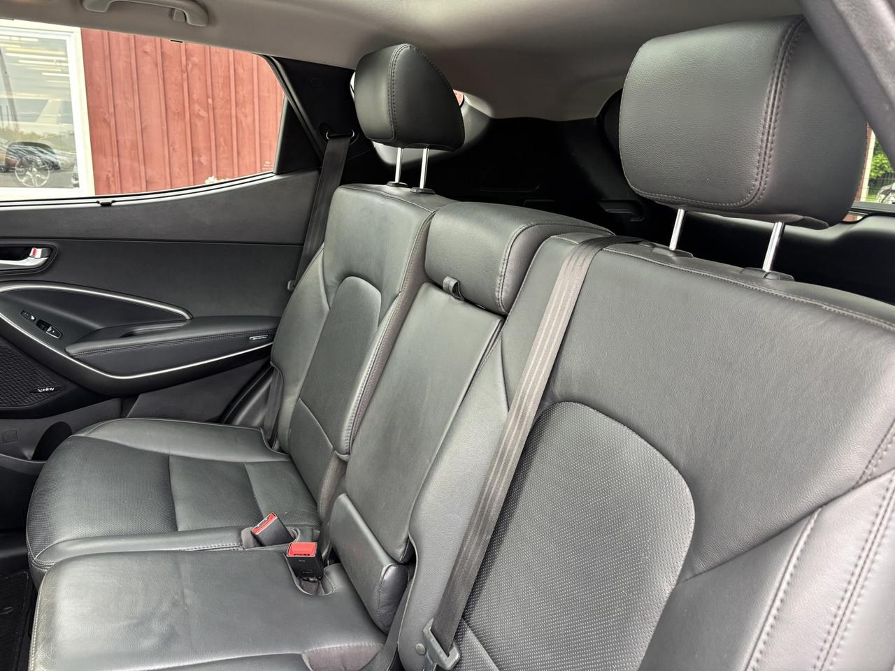 2017 Hyundai Santa Fe Ultimate ~CLEAN CARFAX~ Photo
