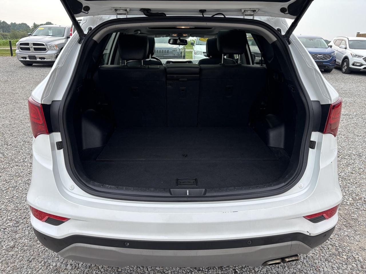 2017 Hyundai Santa Fe Ultimate ~CLEAN CARFAX~ Photo