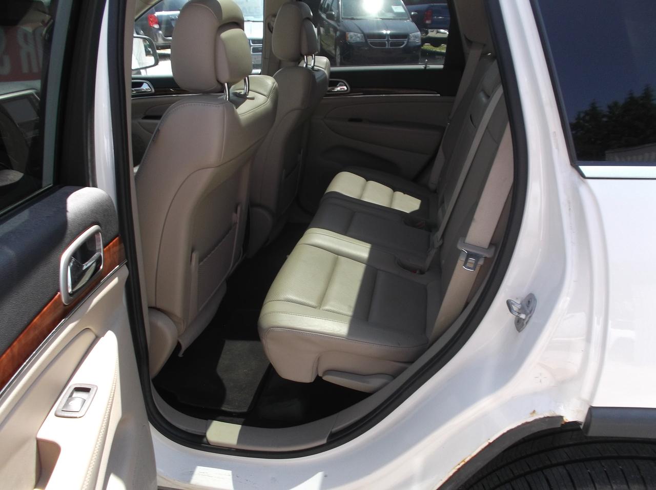 2012 Jeep Grand Cherokee AWD LIMITED Photo