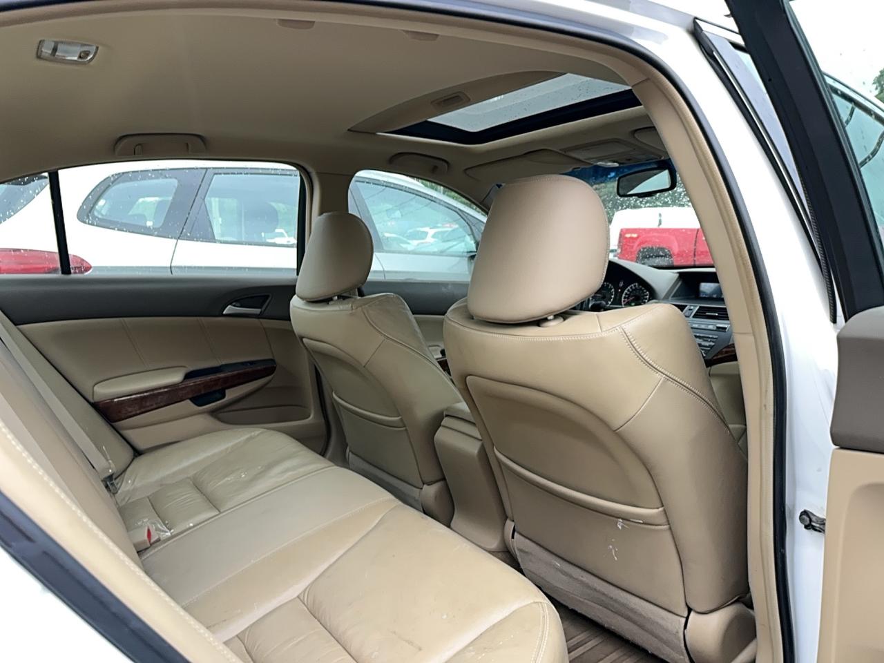 2009 Honda Accord EX-L Photo