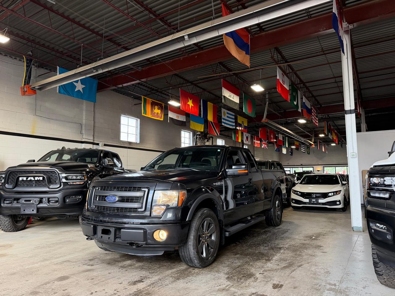 2014 Ford F-150 FX4 OFF ROAD PKG | 5.0L V8 | 6.5FT BED | 4X4 - Photo #1