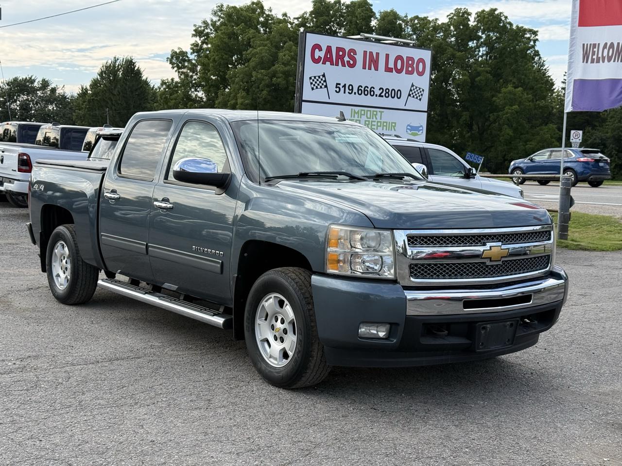 <p data-start=139 data-end=305>2011 CHEVROLET SILVERADO!</p><p data-start=139 data-end=305>Safety inspection included in the full asking price // Carfax available</p><p data-start=139 data-end=305>The 2011 Chevrolet Silverado LT is a dependable and versatile pickup truck thats built to handle both work and everyday driving with ease. It features a comfortable and spacious interior with premium cloth seating, power windows and locks, cruise control, air conditioning, Bluetooth connectivity (if equipped), and a user-friendly audio system. Under the hood, it offers reliable performance with a strong engine and smooth automatic transmission, providing the capability needed for towing, hauling, or weekend adventures. With its durable construction, solid ride quality, and proven reliability, this well-maintained Silverado LT is ready for its next owner. Whether you need a hardworking truck for the job site or a dependable daily driver, this 2011 Chevrolet Silverado LT is an excellent choice.&nbsp;</p><p data-start=139 data-end=305><strong>CARS IN LOBO LTD.&nbsp; &ndash; Your trusted pre-owned vehicle destination!</strong></p><p>&nbsp;</p><p data-start=139 data-end=305><strong>Located at 6355 Egremont Dr, Komoka, ON N0L 1R0 &mdash; just 7 km west of Hyde Park Rd. Heading west on Fanshawe Park Rd as it becomes Egremont Dr, you&rsquo;ll find us at the traffic lights on the corner of Egremont Dr & Narin Rd in Middlesex county township of Lobo.&nbsp;</strong></p><p>&nbsp;</p><p data-start=139 data-end=305><strong>Serving London, Ontario/Middlesex County for over 10 years. A registered member of the UCDA (Used Car Dealers Association of Ontario) and fully licensed with OMVIC (Ontario Motor Vehicle Industry Council).</strong></p><p>&nbsp;</p><hr><p>&nbsp;</p><p data-start=139 data-end=305><strong><span style=font-size: 14pt;>CARS IN LOBO LTD. (Buy - Sell - Trade - Finance)&nbsp; </span><span style=font-size: 14pt;>Office#&nbsp; 519 666 2800 </span><span style=font-size: 14pt;>TEXT# 519 630 6660</span></strong></p><p>&nbsp;</p><hr><p>&nbsp;</p><p data-start=312 data-end=770><strong>- /Quality, locally sourced pre-owned vehicles at a competitive price<br>- /Safety certification Inspection included at the Full Asking Price! (unless listed otherwise)</strong><br><strong>- /We take all trade ins at a competitive & fair value&nbsp;</strong><br><strong>- /We buy cars outright with no purchase&nbsp;necessary</strong><br data-start=352 data-end=355><strong>- /CARFAX reports available on all cars</strong><br data-start=462 data-end=465><strong>- /Extended warranty options available</strong><br data-start=590 data-end=593><strong>- /Financing options available</strong><br data-start=642 data-end=645><strong>- /We register & plate your vehicle for you (Licensing Extra)</strong><br data-start=714 data-end=717><strong>- /No hidden fees. No pressure. Easy going team that is here to help.&nbsp;</strong></p><p>&nbsp;</p><p data-start=777 data-end=908><strong>Message us anytime or feel free to drop by! We are here to help make your next vehicle purchase simple and stress-free. -> OPEN 6 DAYS WEEK MONDAY - SATURDAY&nbsp;</strong></p><p>&nbsp;</p><p data-start=777 data-end=908>&nbsp;</p>