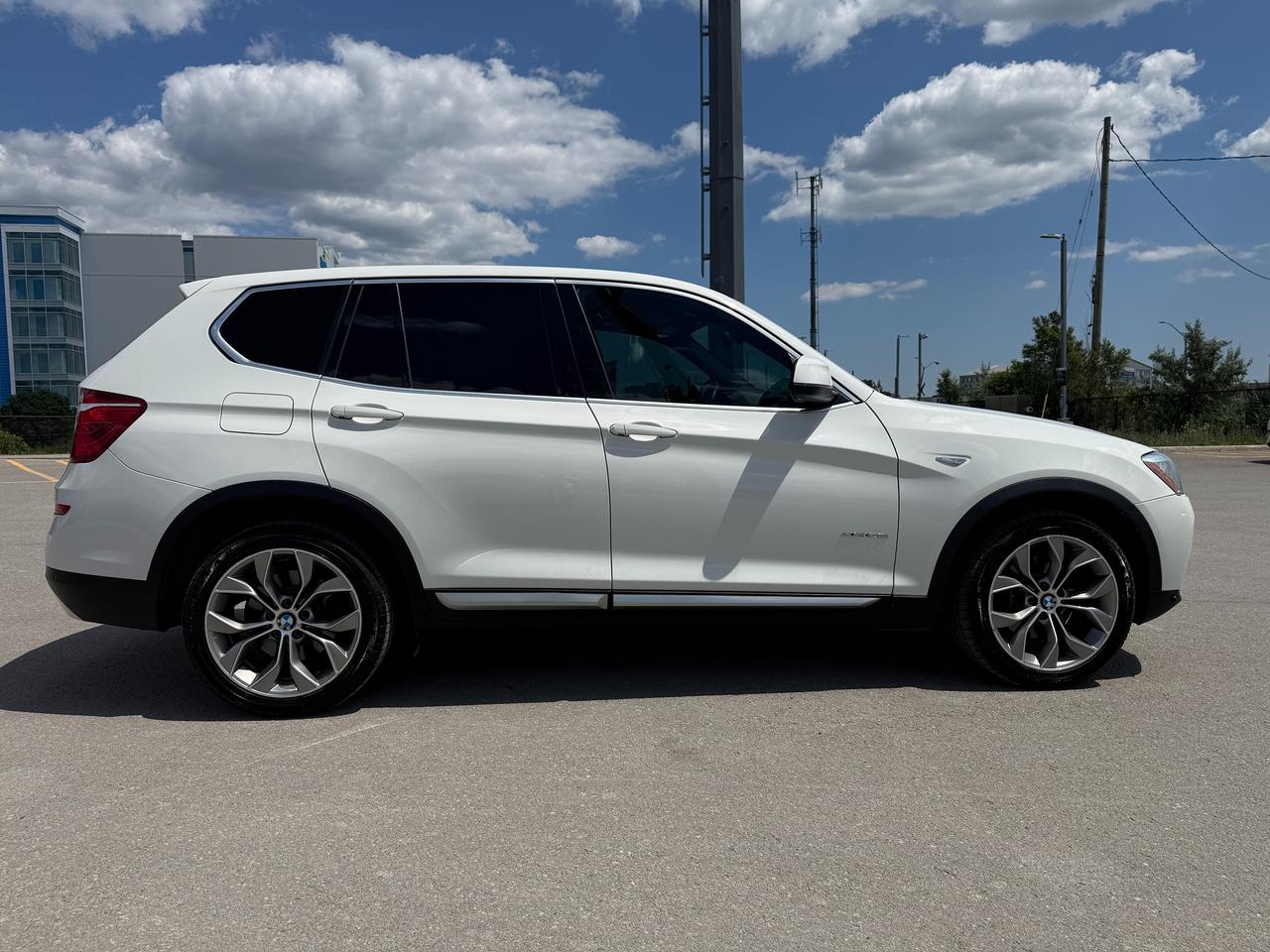 2016 BMW X3 xDrive28i AWD | One Owner | Low KM | Certified | Photo3