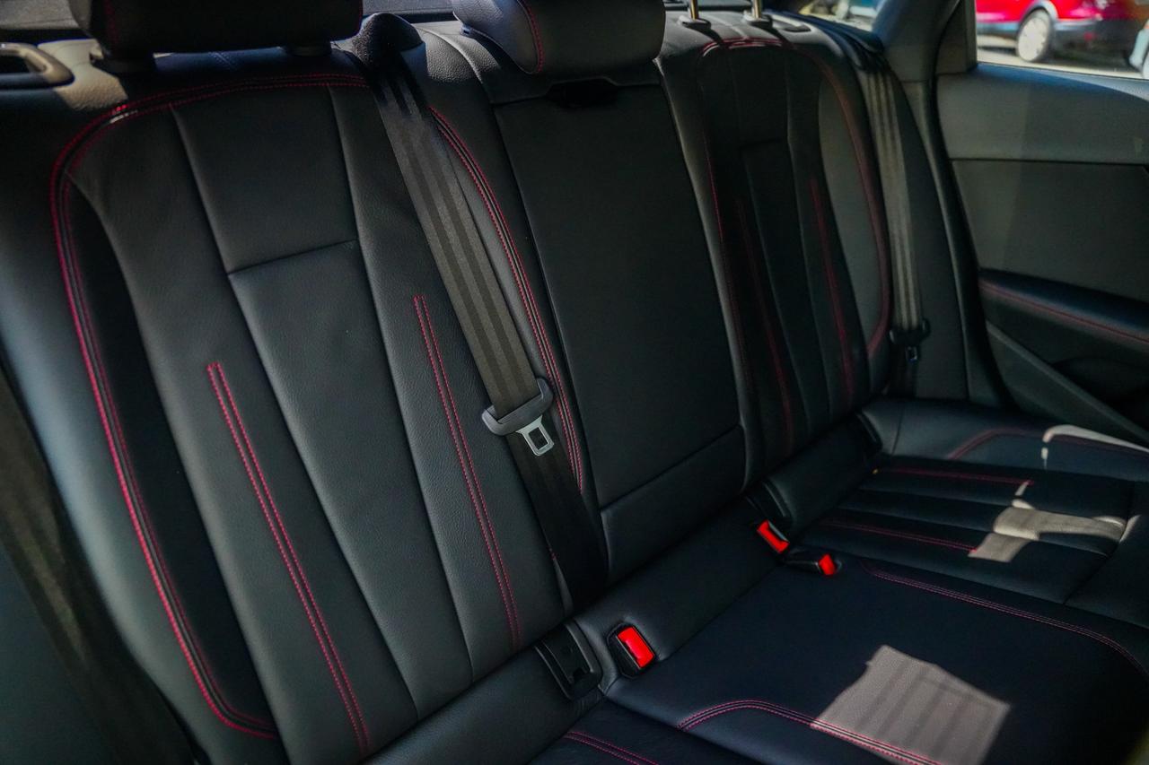 2019 Audi A4 2.0 TFSI Premium Plus quattro 7A Photo