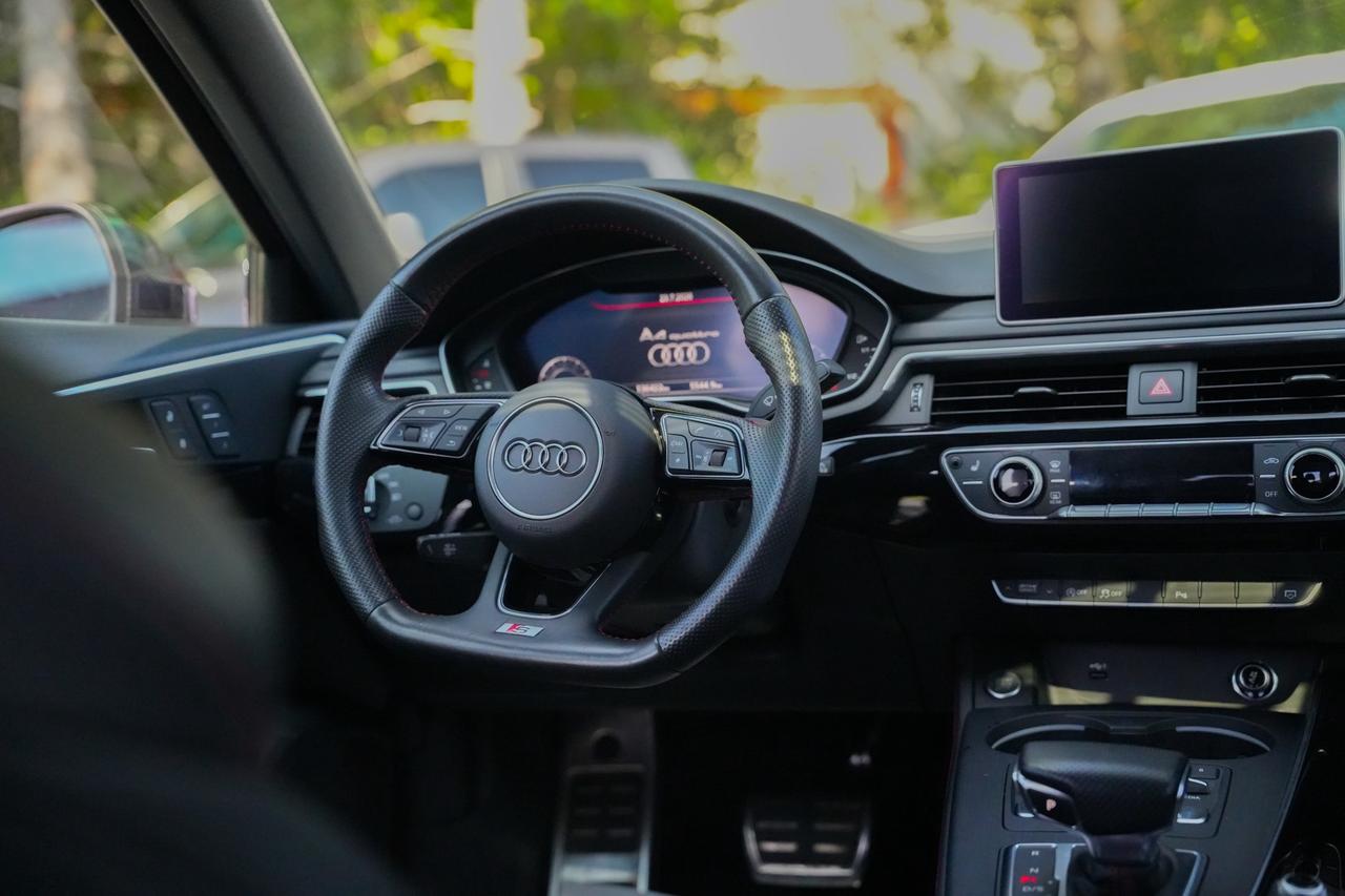 2019 Audi A4 2.0 TFSI Premium Plus quattro 7A Photo